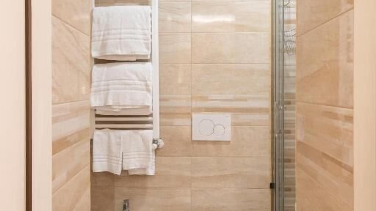 Photo of Bathroom in Aventine