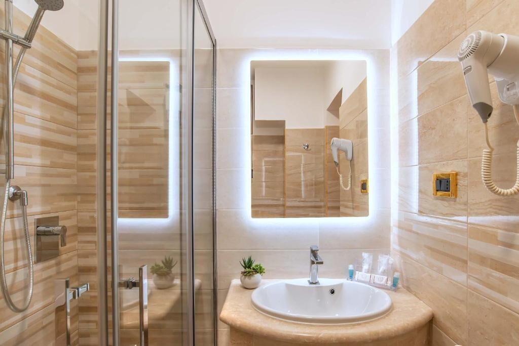 Photo of Bathroom in Aventine