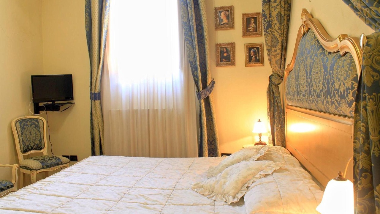 Photo of Bedroom in Montepulciano