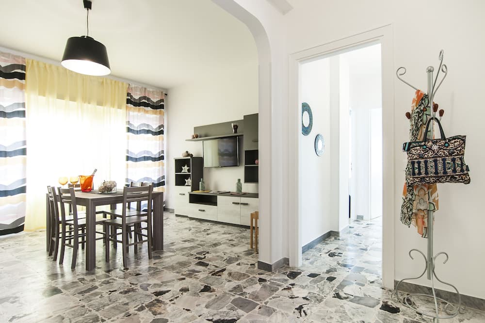 Photo of Livingroom in Sperlonga