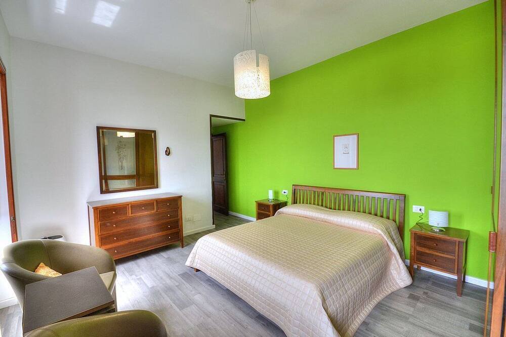 Photo of Bedroom in Scala