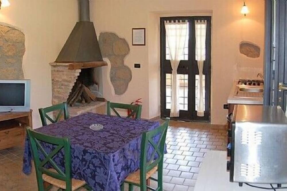 Photo of Livingroom in Tarano