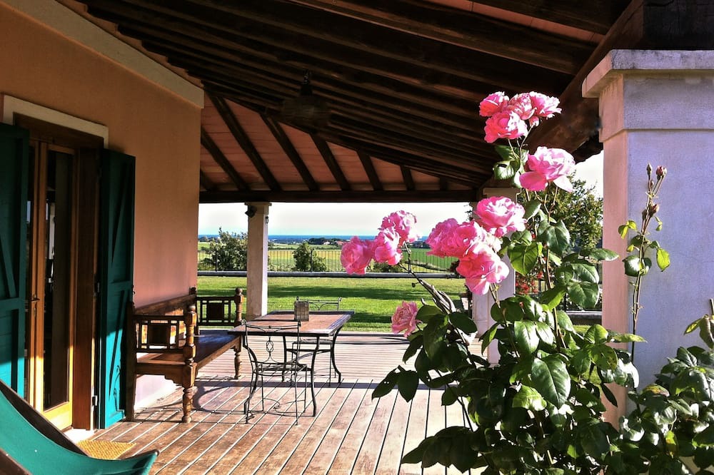 Photo of Patio Balcony in Pescia Fiorentina