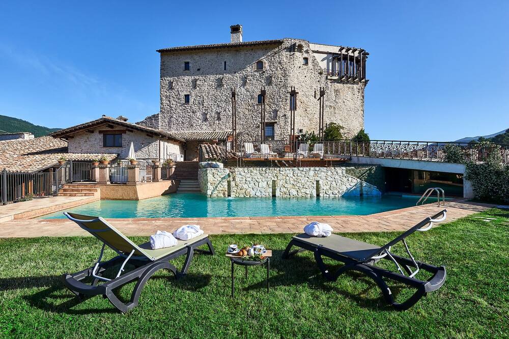 Photo of Outdoor in Strettura