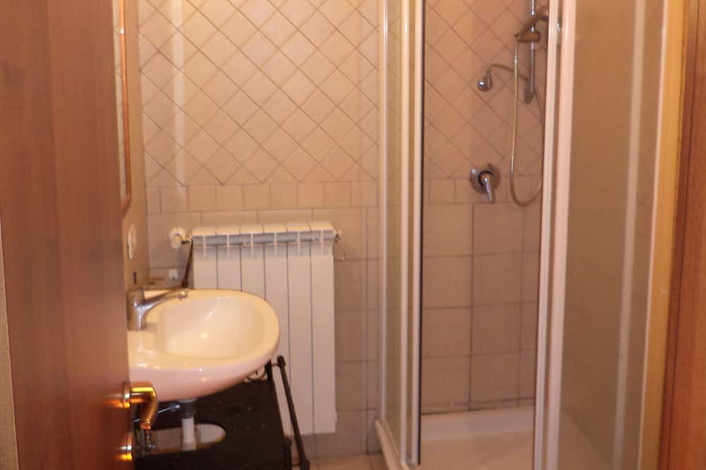 Photo of Bathroom in Ischia di Castro