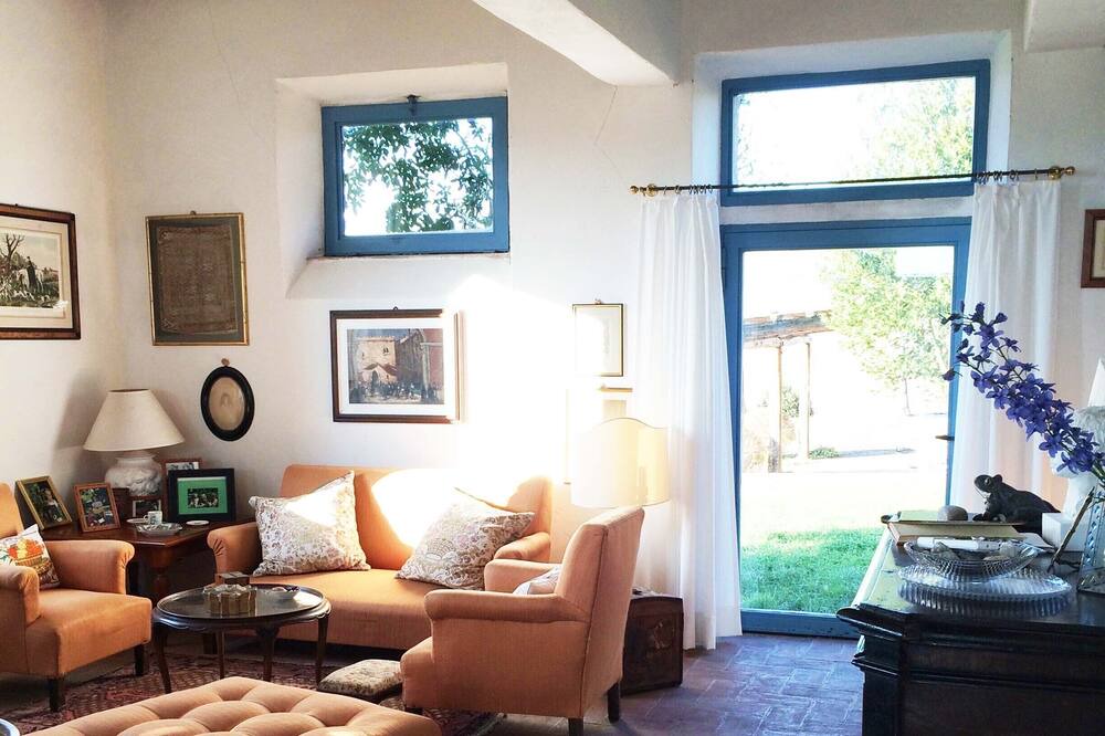 Photo of Livingroom in Chiusdino