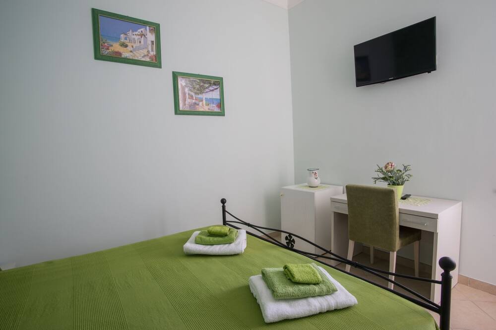 Photo of Bedroom in Rodio