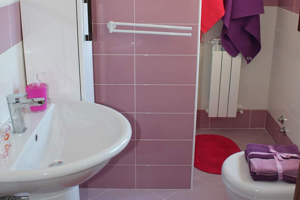 Photo of Bathroom in Syracuse