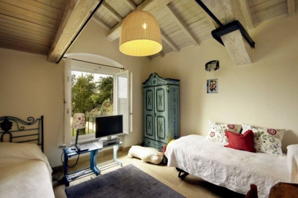 Photo of Bedroom in Capalbio