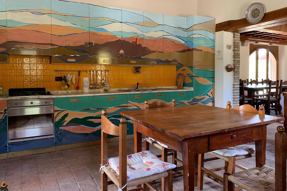 Photo of Kitchen in Acqualoreto