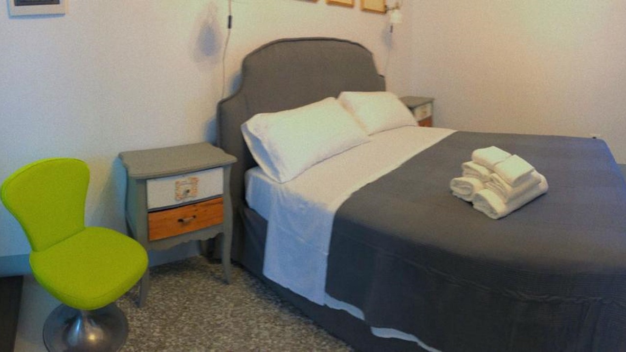 Photo of Bedroom in Old Town