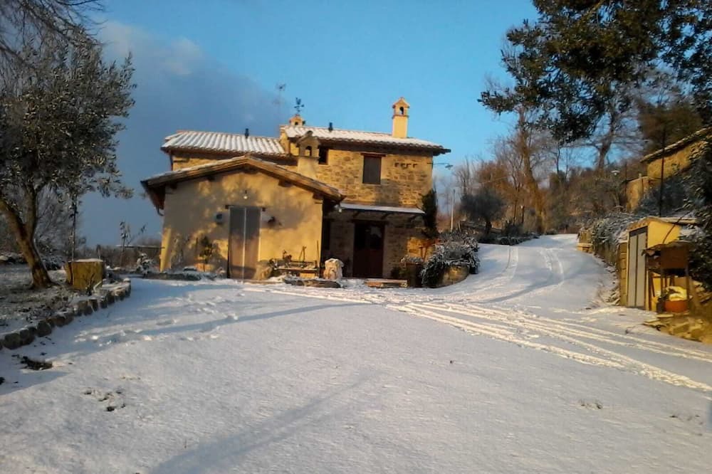 Photo of Outdoor in Collemancio