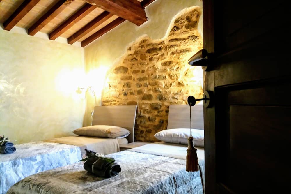 Photo of Bedroom in Collemancio