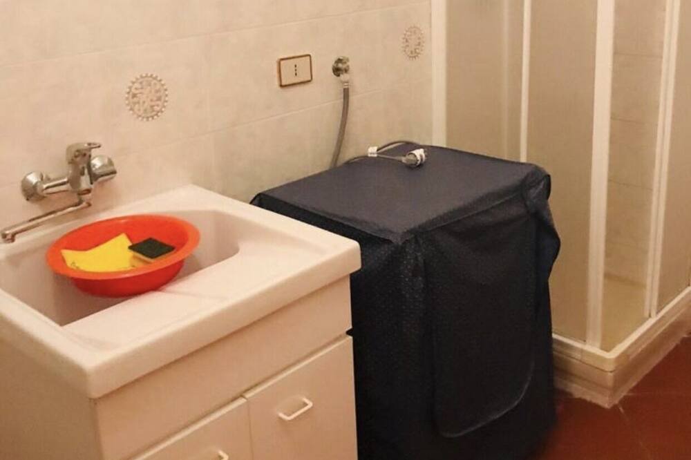 Photo of Bathroom in Perdifumo