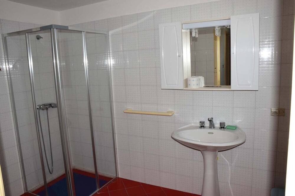 Photo of Bathroom in Alezio