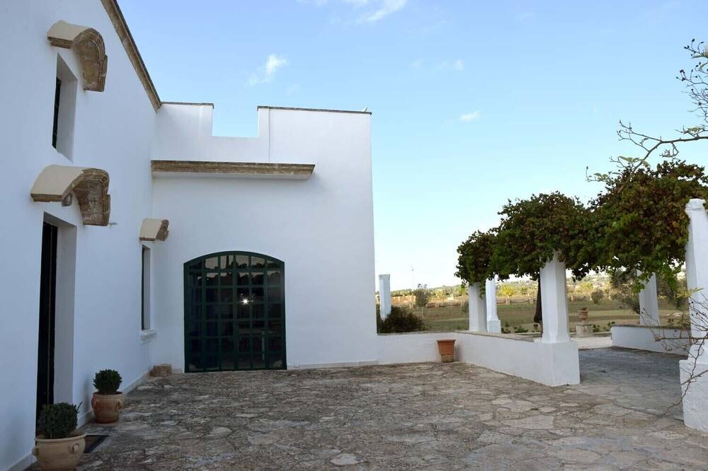 Photo of Outdoor in Alezio