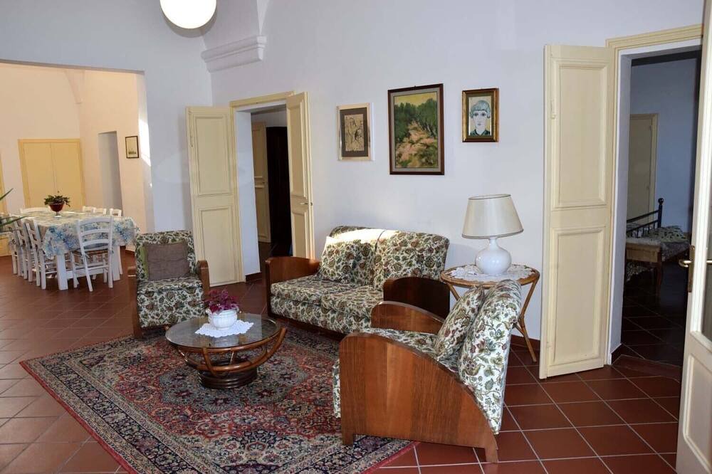 Photo of Livingroom in Alezio