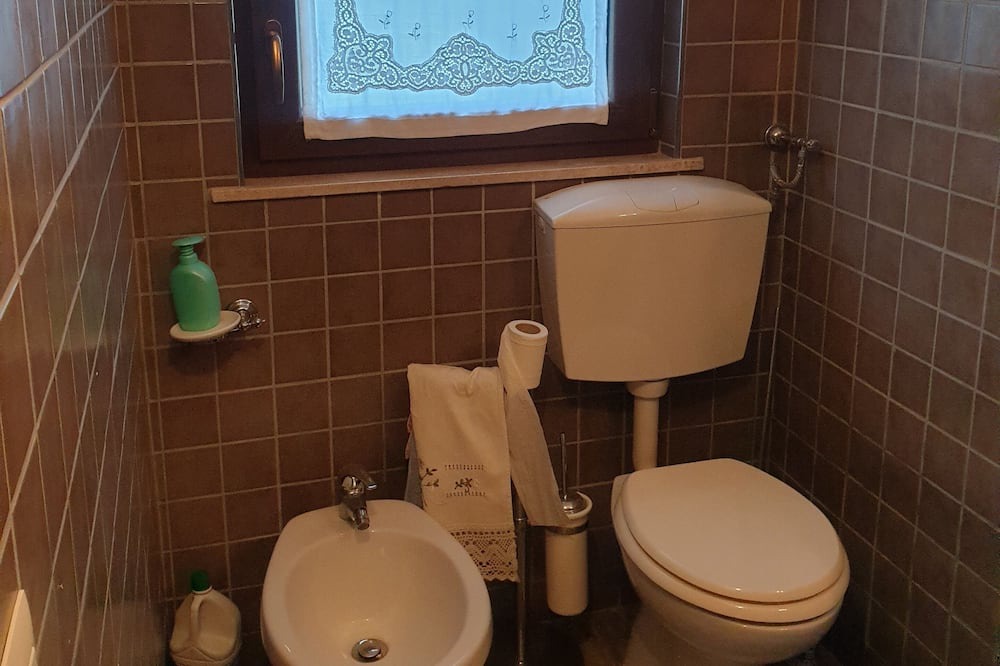 Photo of Bathroom in Segni