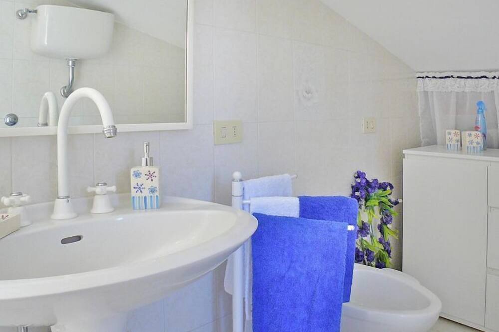 Photo of Bathroom in Ardea