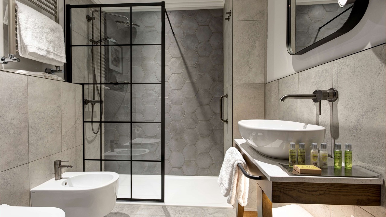 Photo of Bathroom in Rome City Centre
