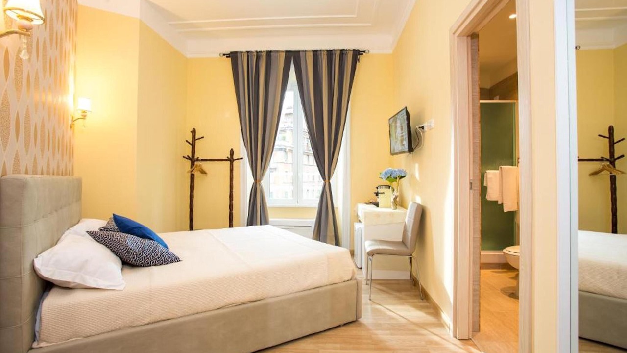 Photo of Bedroom in Rione XIV Borgo