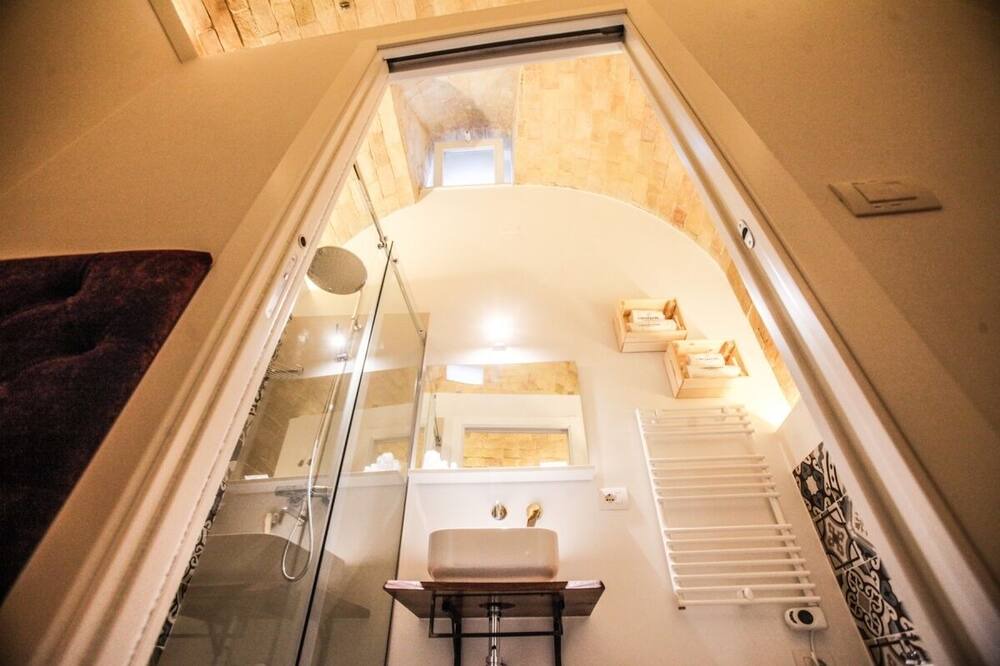 Photo of Bathroom in Altamura