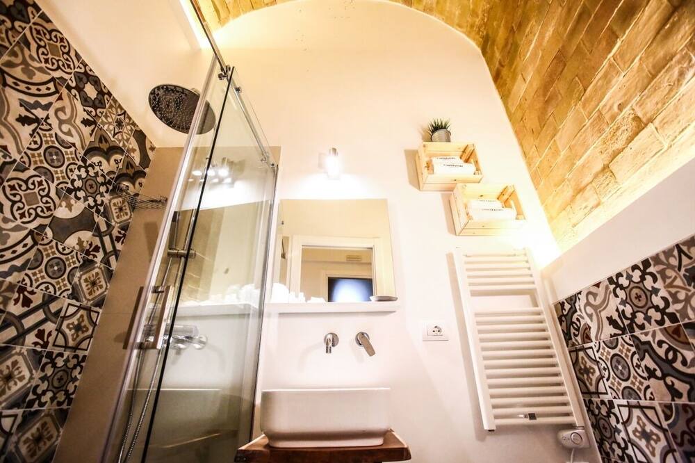 Photo of Bathroom in Altamura