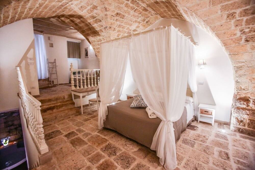 Photo of Bedroom in Altamura