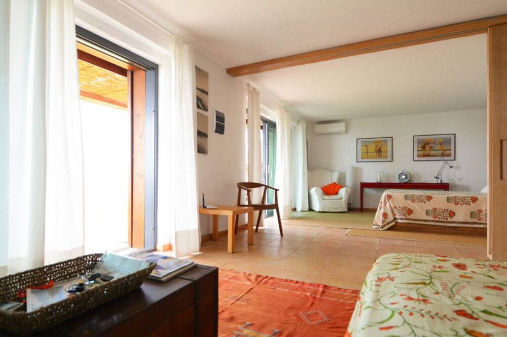 Photo of Livingroom in Porto Santo Stefano