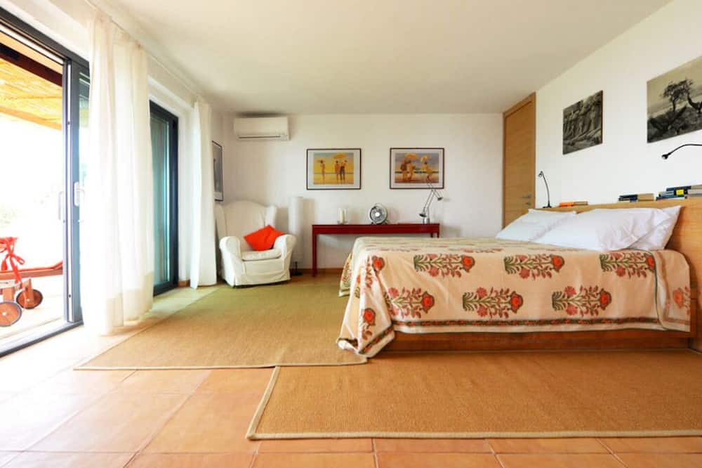Photo of Bedroom in Porto Santo Stefano