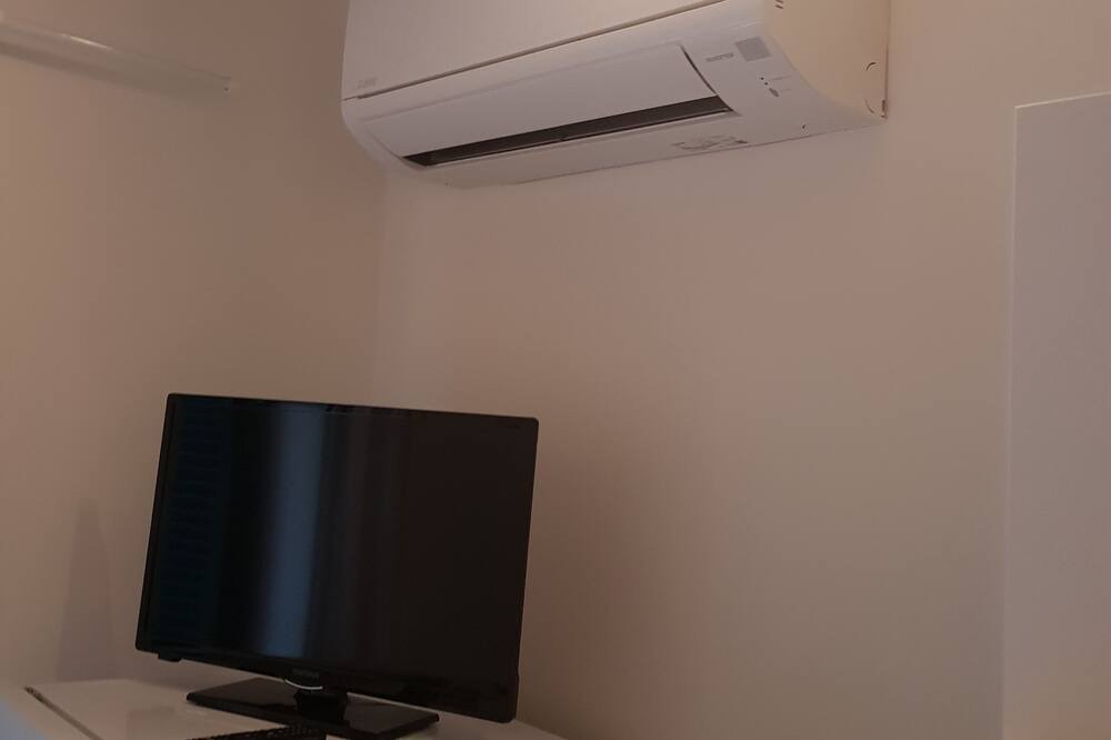 Photo of Bedroom in Fregenae