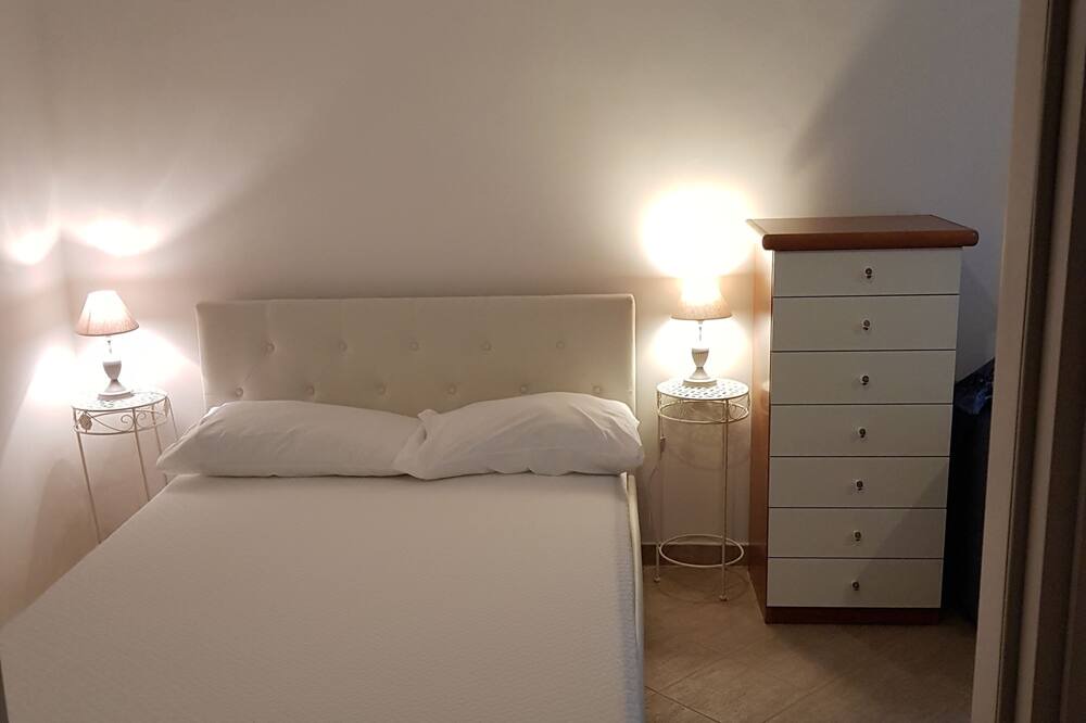 Photo of Bedroom in Fregenae