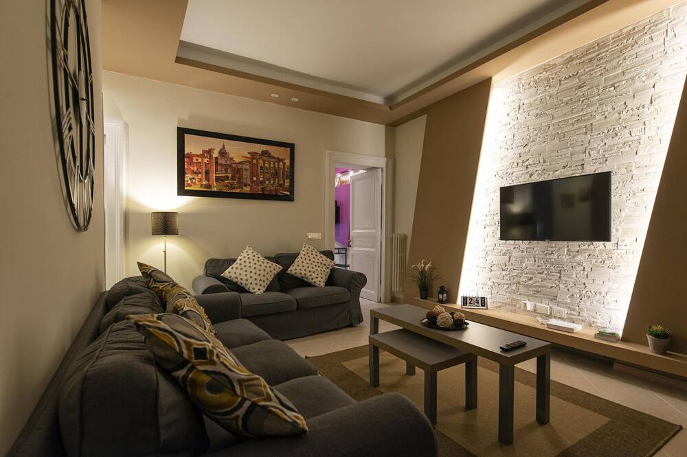 Photo of Livingroom in Vatican