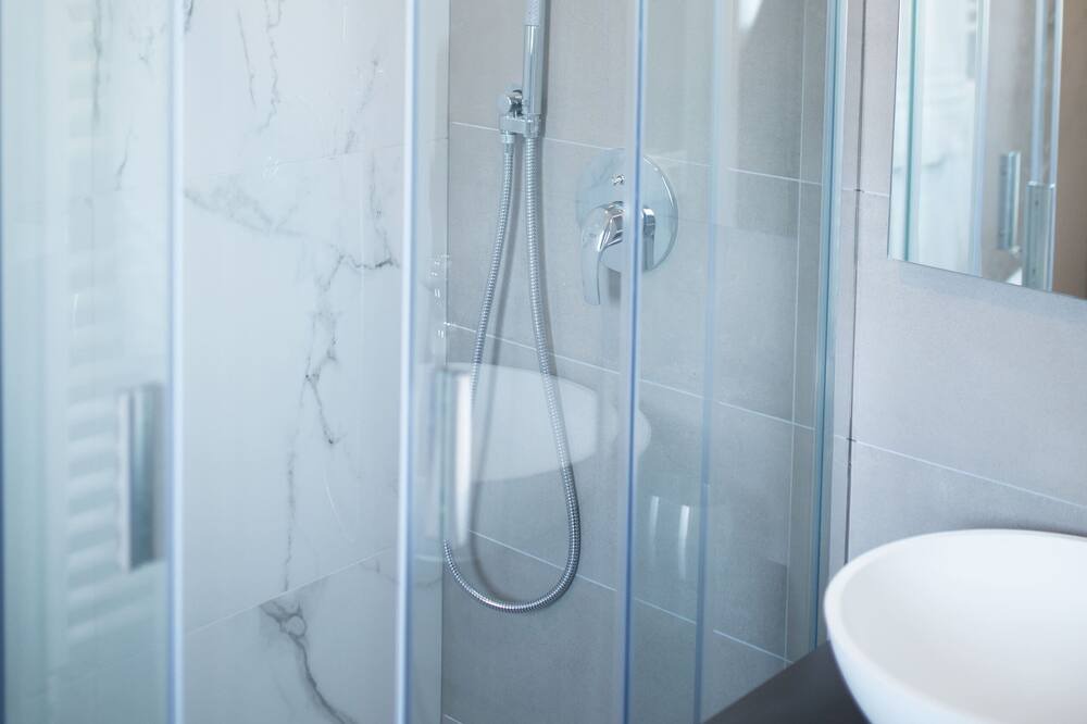 Photo of Bathroom in Tessera