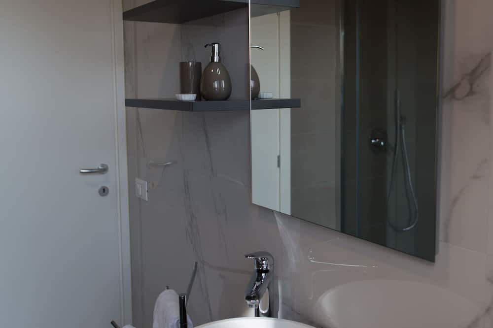 Photo of Bathroom in Tessera