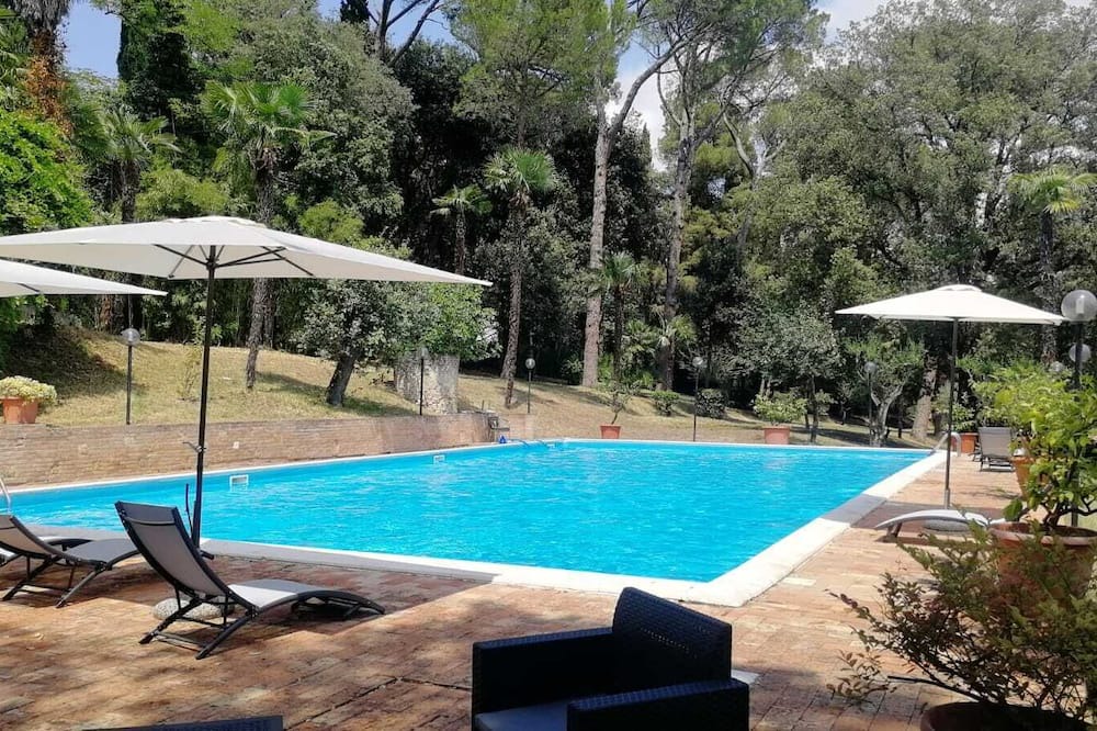 Photo of Outdoor in Treia