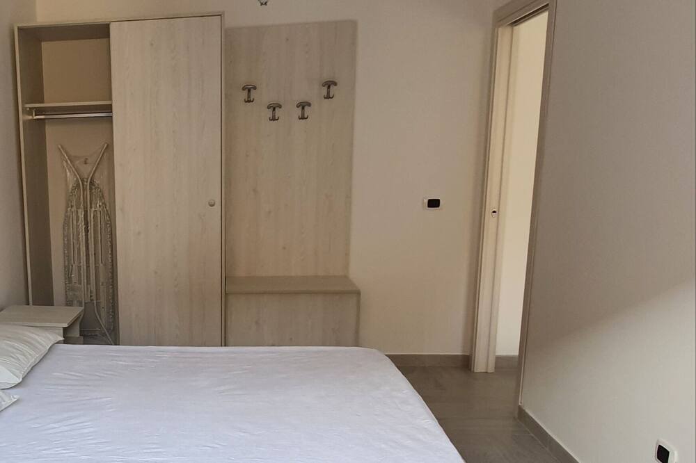 Photo of Bedroom in Palinuro