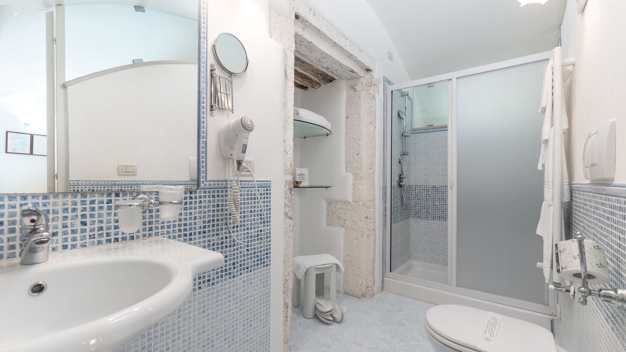 Photo of Bathroom in Ostuni Historic Centre