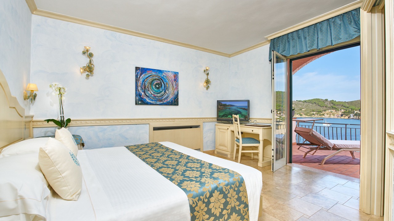 Photo of Bedroom in Biodola