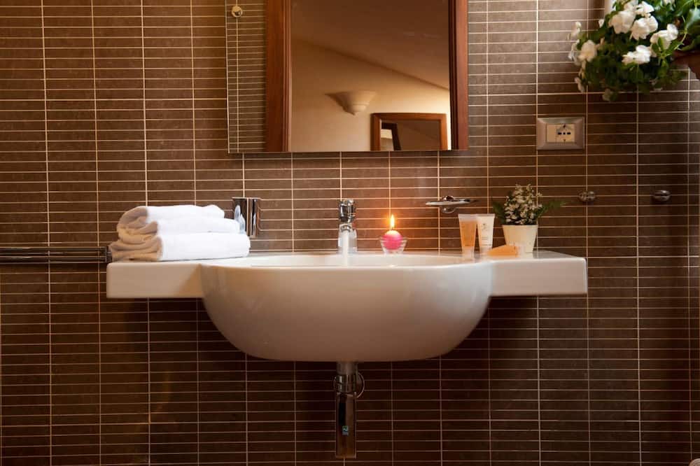 Photo of Bathroom in Settecamini