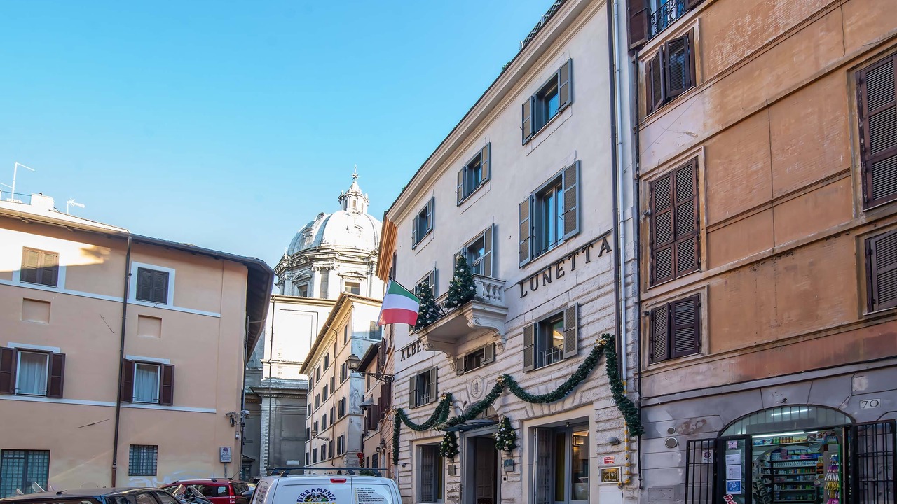 Photo of Bedroom in Navona