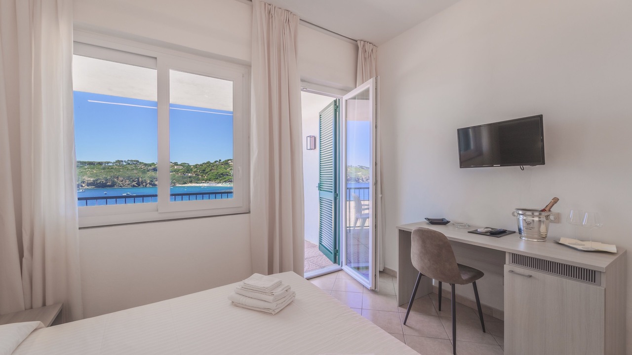 Photo of Bedroom in Capoliveri