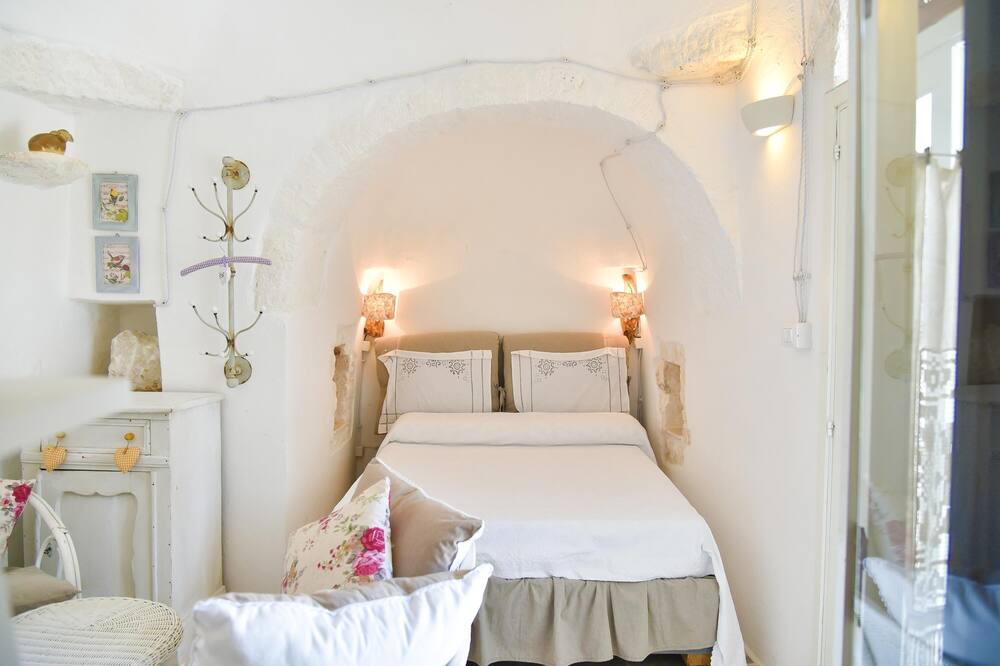 Photo of Bedroom in Ostuni