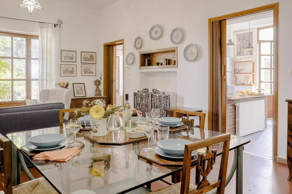 Photo of Bedroom in Formia