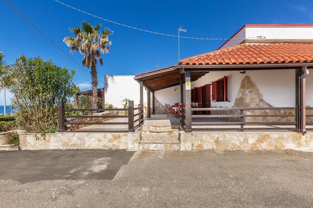 Photo of Outdoor in Posto Rosso