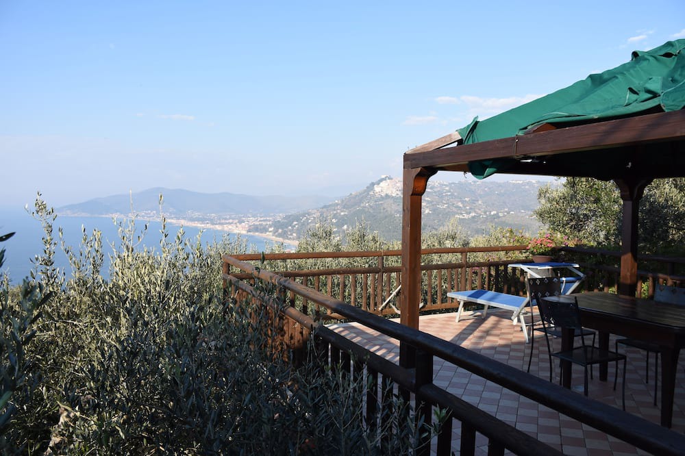 Photo of Patio Balcony in Castellabate
