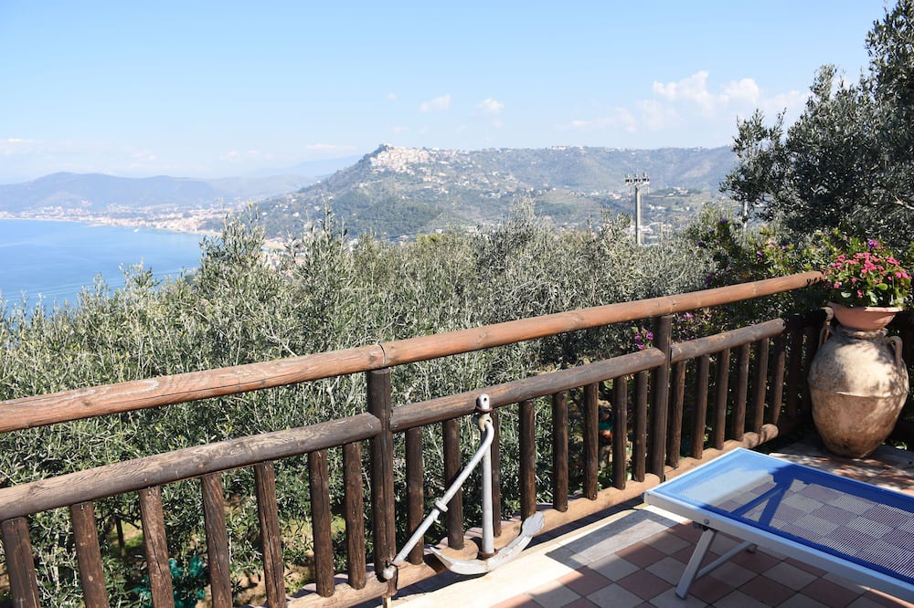 Photo of Patio Balcony in Castellabate