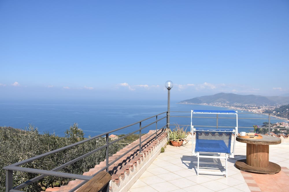 Photo of Patio Balcony in Castellabate