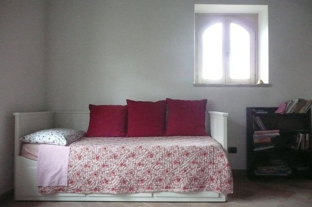 Photo of Bedroom in Montegabbione