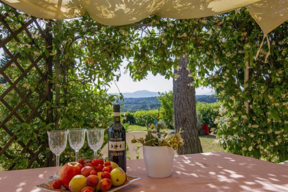 Photo of Patio Balcony in San Miniato